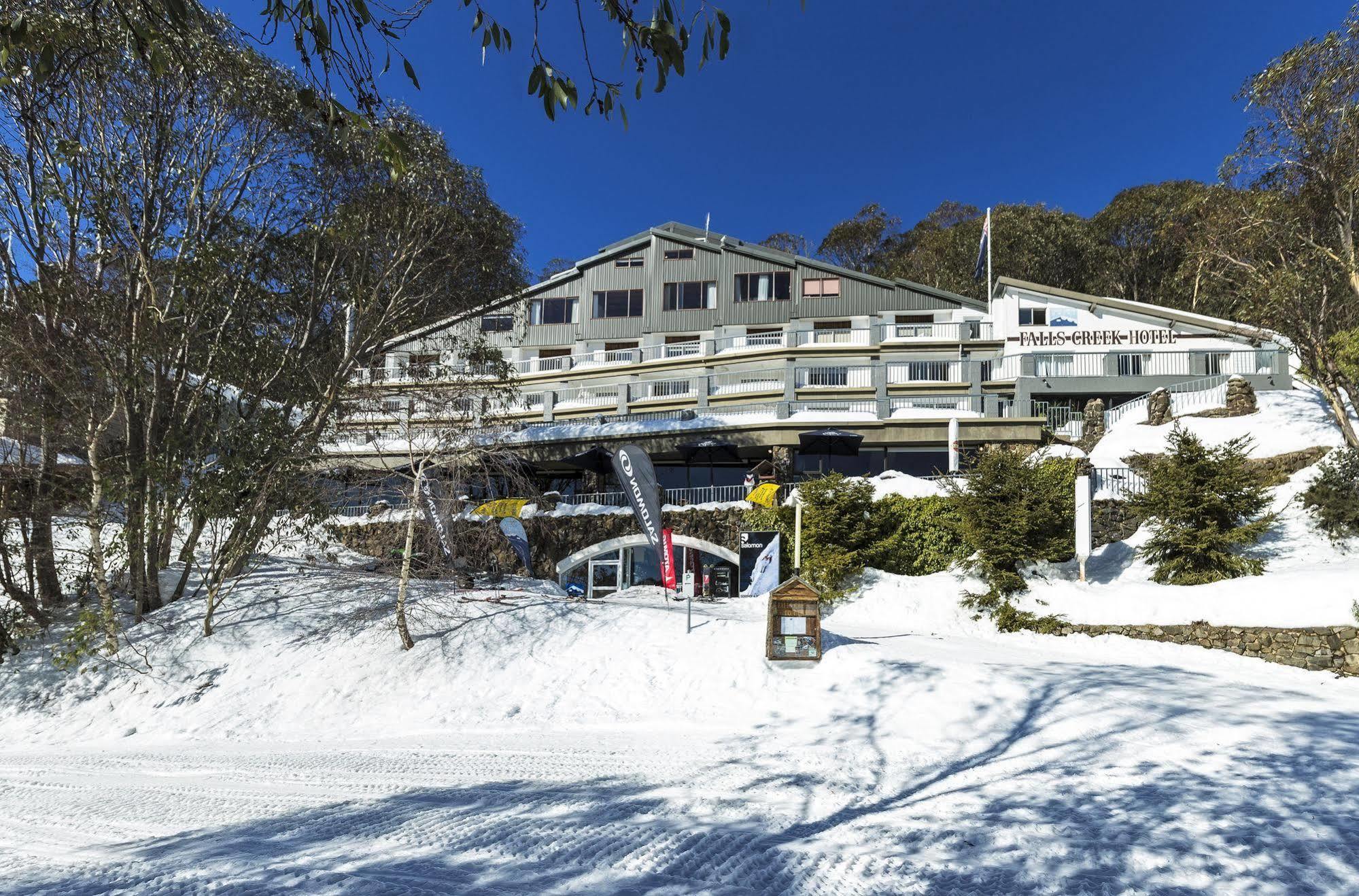 Falls Creek Hotel Экстерьер фото